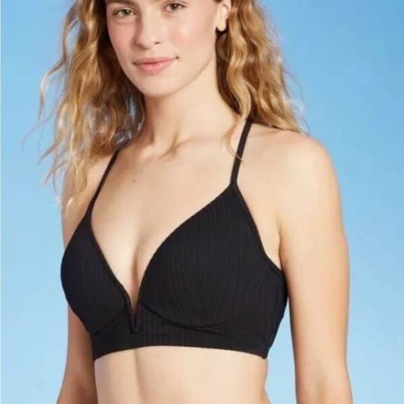 Shade and shore Black Women's bikini top - Picture 1 of 6